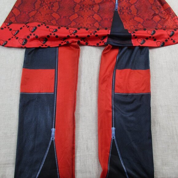 Disney Descendants 4: The Rise of Red Costume Kids large Red Navy Heart Detail - Picture 5 of 15
